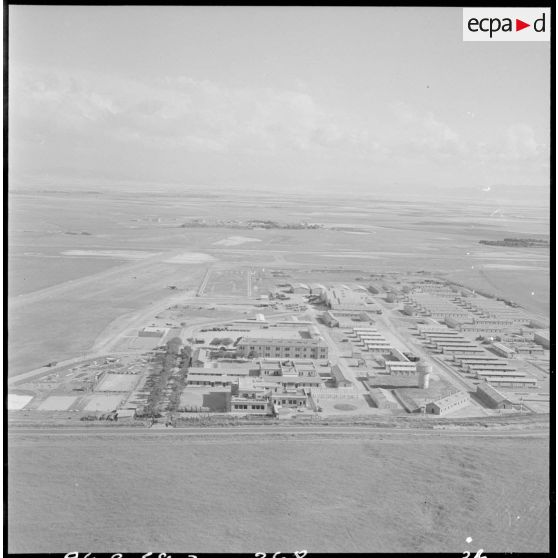 Setif - Aïn Arnat. Vue aérienne de la base héliport Maréchal de Lattre.