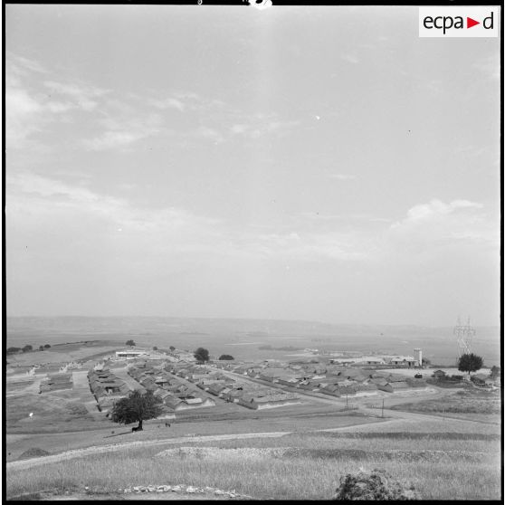 Vue générale du centre de regroupement de Sahel.