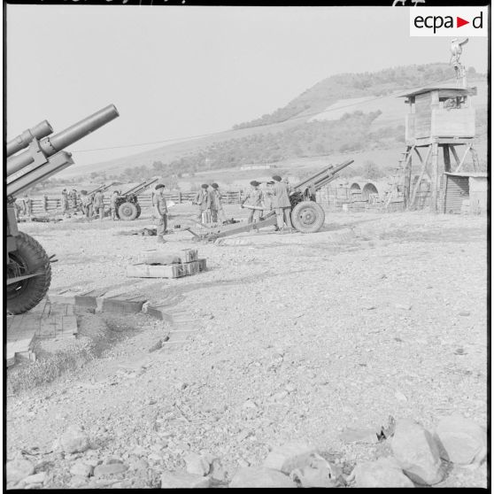 Tizi Ouzou. 3ème batterie du 2/93e régiment d'artillerie de montagne (RAM). Alerte à la batterie.