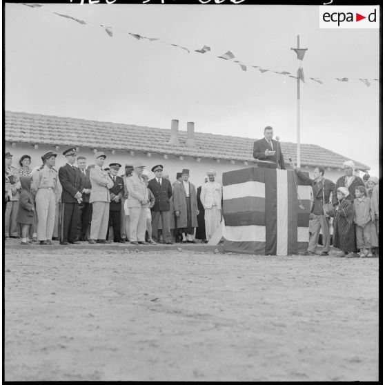 Centre de regroupement de Zelemta. Discours du maire.