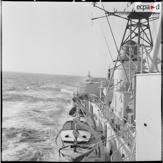 Oran. Défilé naval.