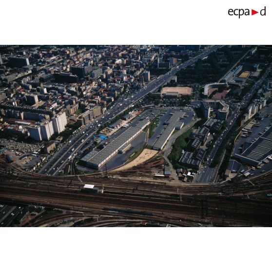 Paris 17e. Gare de marchandises SNCF, réseau Saint-Lazare.