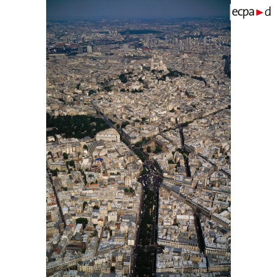 Paris 17e. Place de Clichy.