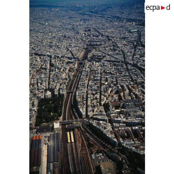 Paris 17e. Secteur des Batignolles, Pont-Cardinet.