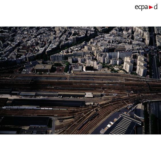 Paris 17e. Gare de marchandises SNCF, réseau Saint-Lazare.