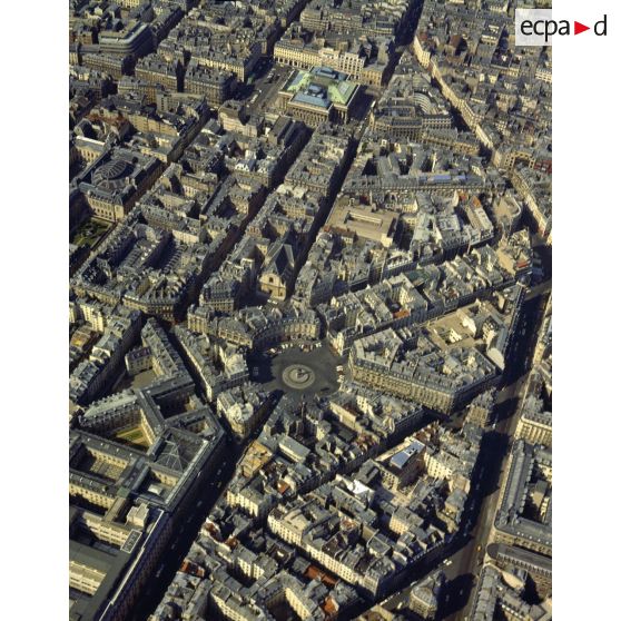 Paris 2e. La place des Victoires.