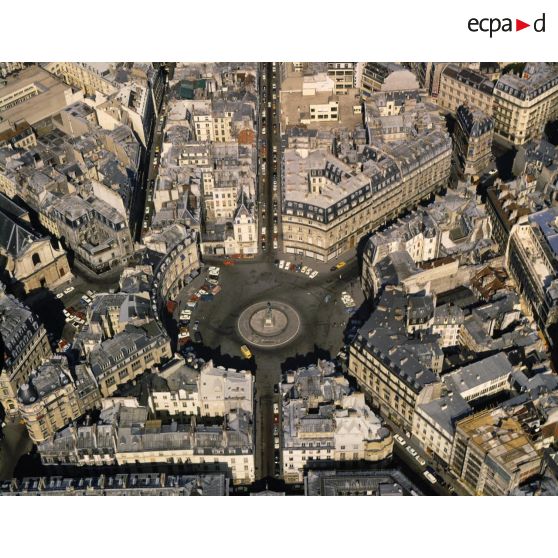 Paris 2e. La place des Victoires.