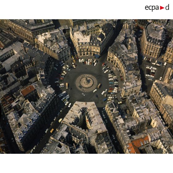 Paris 2e. La place des Victoires.