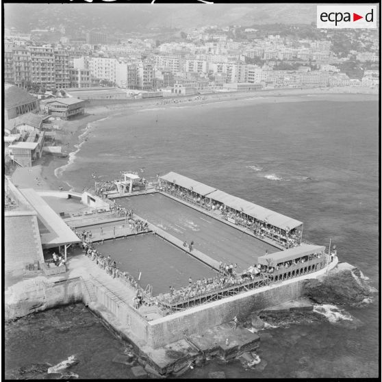 Championnat de France de natation à la piscine d'El Kettani.