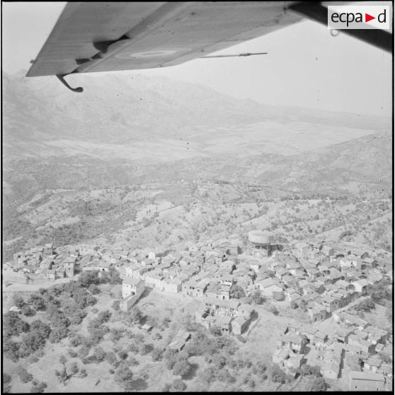 Prise de vue aérienne de la Grande Kabylie.