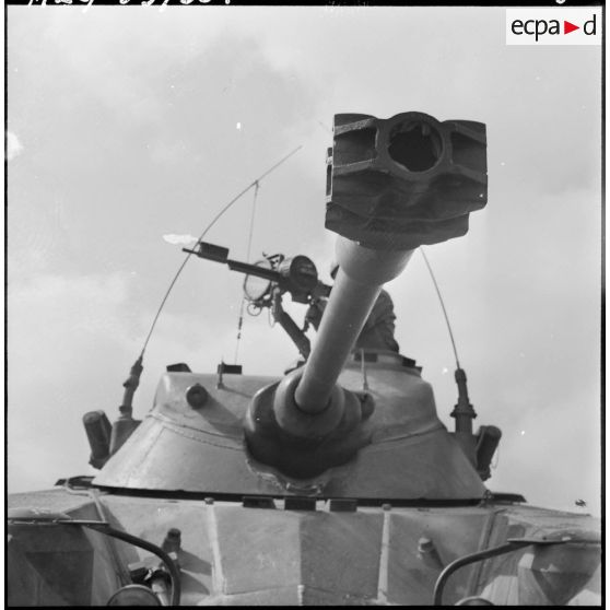 Projet d'affiche pour l'arme blindée et cavalerie (ABC).