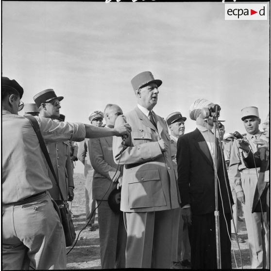 Allocution du général de Gaulle à Renault.