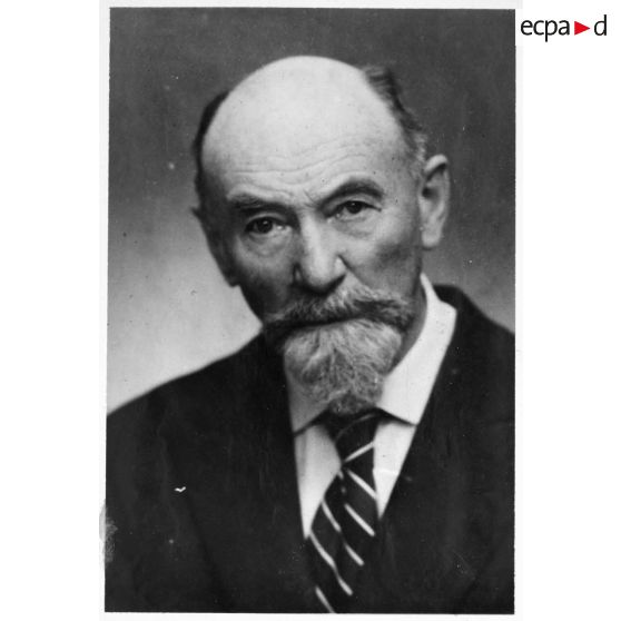 Maroc, septembre 1969. M. Georges Hardy, né à Esquehéries (Aisne), le 5 mai 1884. Directeur de l'Enseignement de l'AOF. 1912-1919.