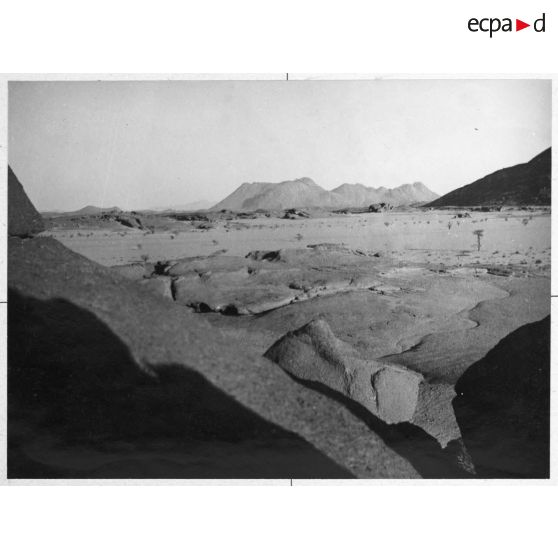 Algérie, Sahara, 1948. Iniker.