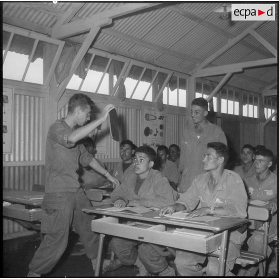 Les Français de souche nord-africaine (FSNA) en cours de français.