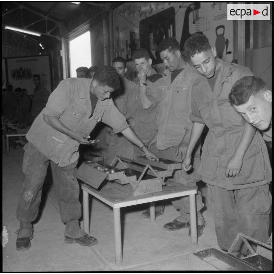 Portrait de Jaffri Mohammed, 58/2B, de Tiaret, mécanicien auto automobile.