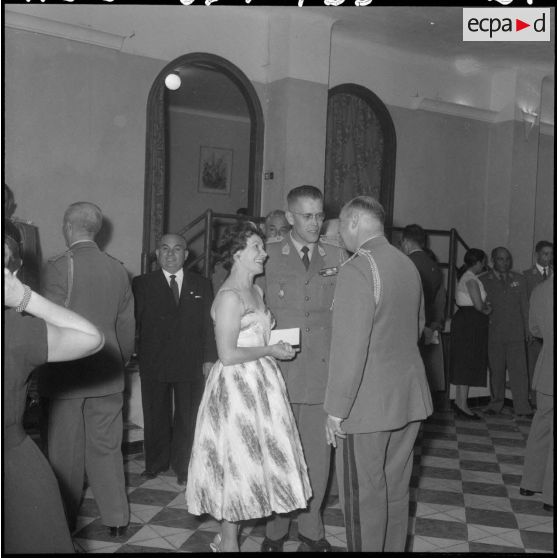 Relizane. Vin d'honneur à l'occasion du départ du colonel Terce.