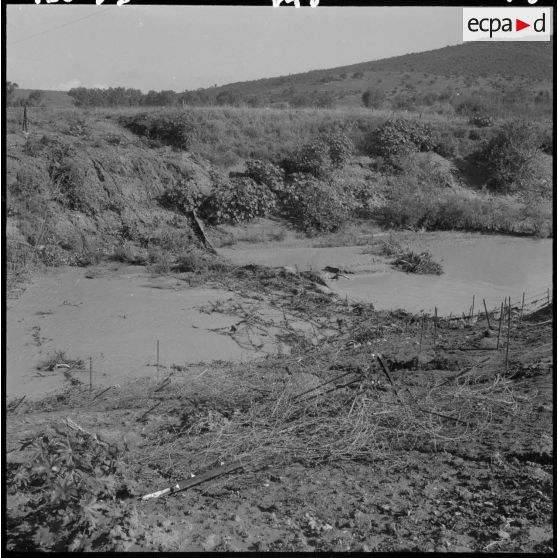 Barrage avant nord à la frontière tunisienne.