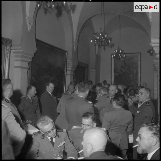 Alger. Cercle des officiers. Réunion des Saint-Maixentais d'Algérie. Réception.