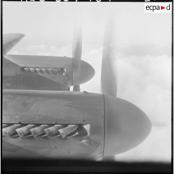 La surveillance de la côte algérienne est exercée à partir de la base aéronautique navale (BAN) (SURMAR), par des avions bombardiers Avro Lancaster.