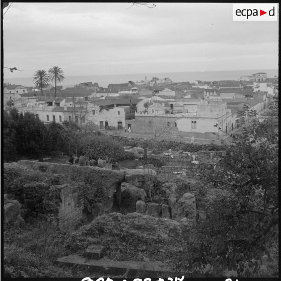 Vue de la ville de Cherchell.