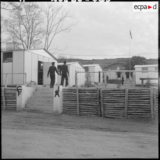 Vue du camp des Centres de formation de la jeunesse algérienne (CFJA) n° 2 et 3.