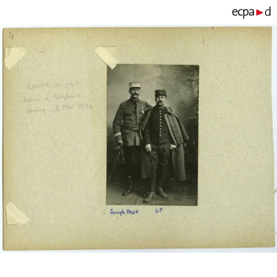 Troisième page de l'album dérelié de Georges Pila relatif à la première guerre mondiale.