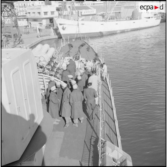 Visite du navire escorteur rapide "L'Agenais".