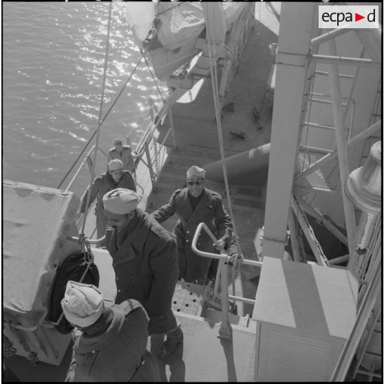 Visite du navire escorteur rapide "L'Agenais".