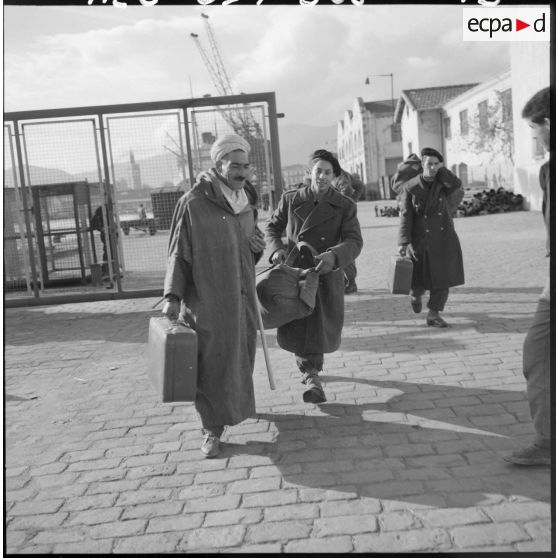 Bône. Un moniteur de jeunesse retrouve sa famille.