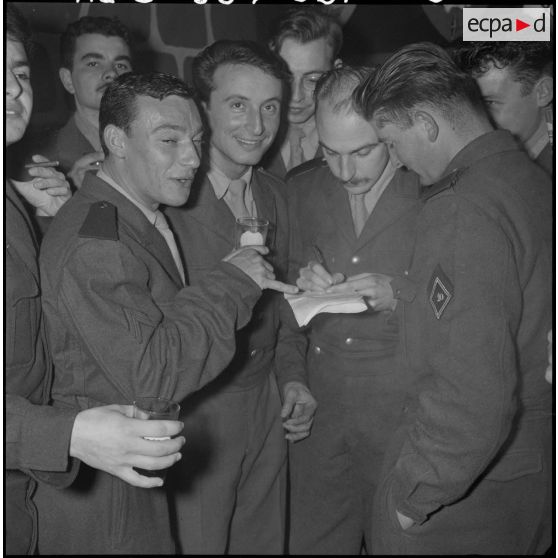 Arbre de Noël à l'imprimerie.