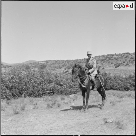 La 11e compagnie nomade et le 70e RG à Berrouaghia et Bouïra. [Description en cours]
