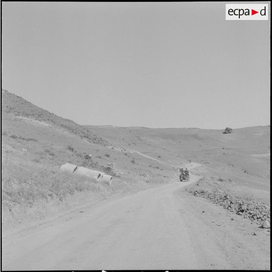 La 11e compagnie nomade et le 70e RG à Berrouaghia et Bouïra. [Description en cours]