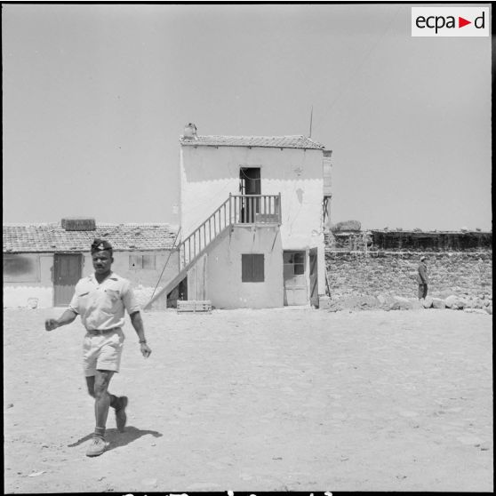 Le régiment d’artillerie coloniale de Tunisie. [Description en cours]