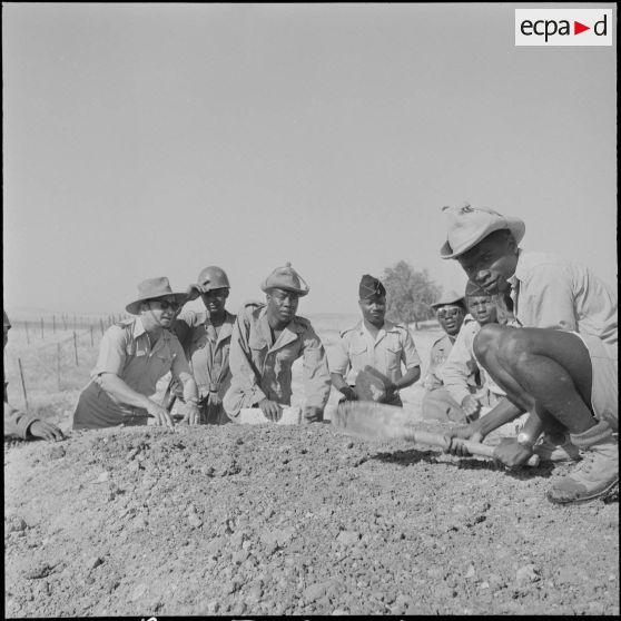 Le régiment d’artillerie coloniale de Tunisie. [Description en cours]