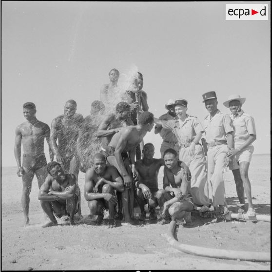 La 11e CSPA (11e compagnie saharienne portée africaine) à Tindouf. [Description en cours]