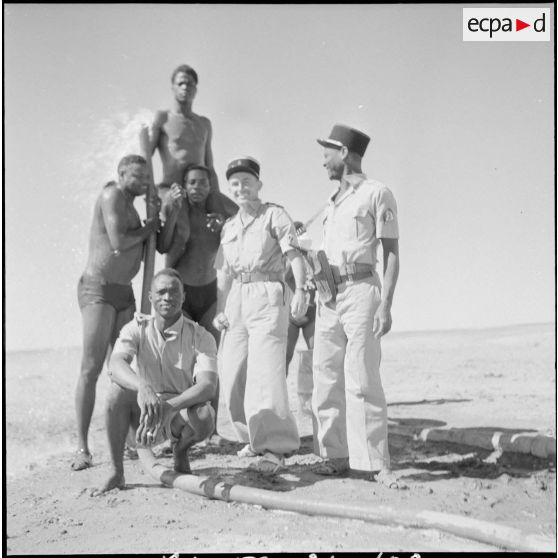 La 11e CSPA (11e compagnie saharienne portée africaine) à Tindouf. [Description en cours]