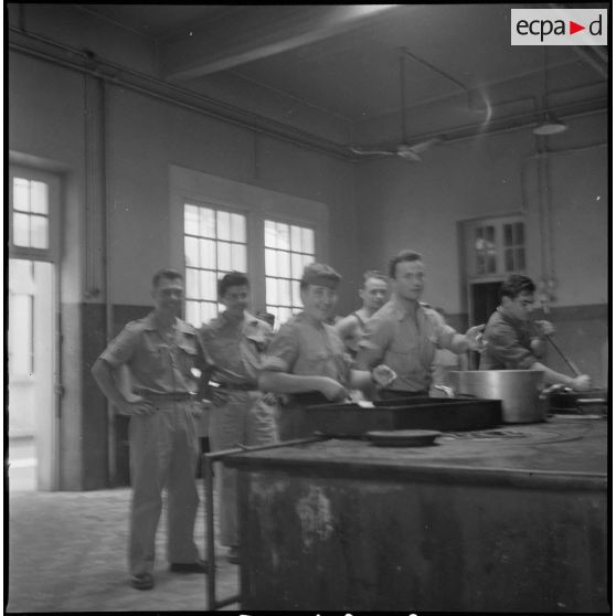 Le 2e bataillon de zouaves. [Description en cours]