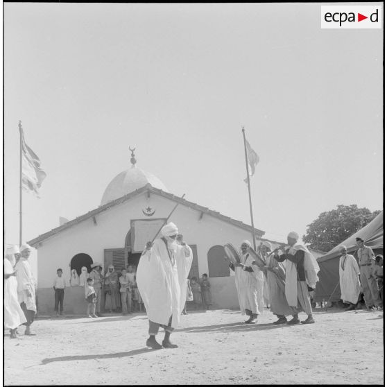 Fête au marabout de Sidi-Embarek. [Description en cours]