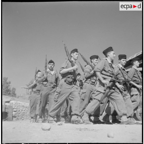 La 1re compagnie muletière et de transport. [Description en cours]