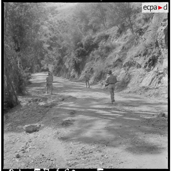 Le 1/43e RA à Tizi-Gheniff. [Description en cours]