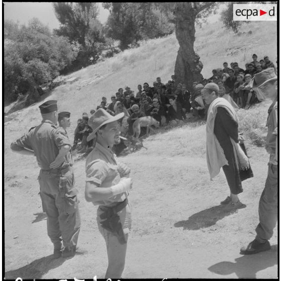 Le 1/43e RA à Tizi-Gheniff. [Description en cours]