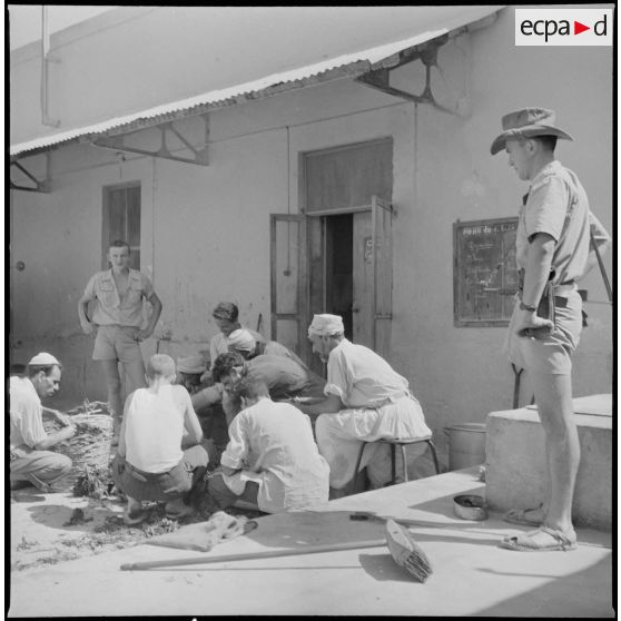 La 2eme demi-brigade de chasseurs. [Description en cours]