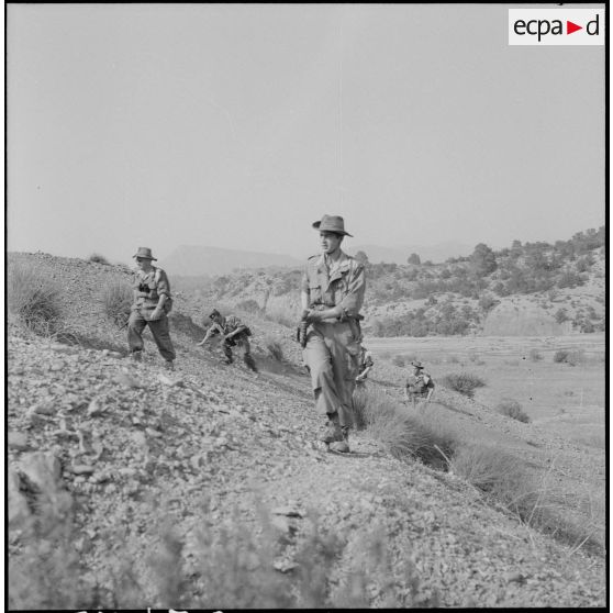 Le 57e RI à Sidi-Brahim. [Description en cours]