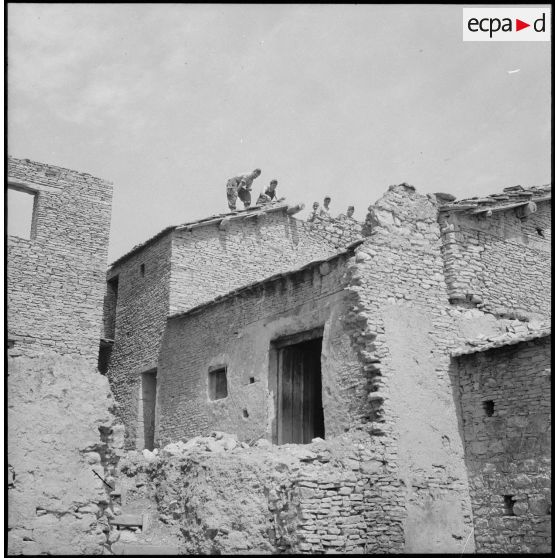 Le 57e RI à Sidi-Brahim. [Description en cours]