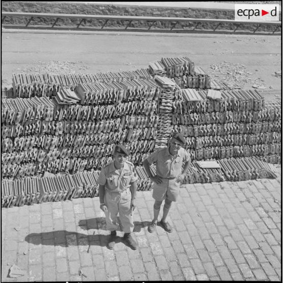 Le 1er RHP. [Description en cours]