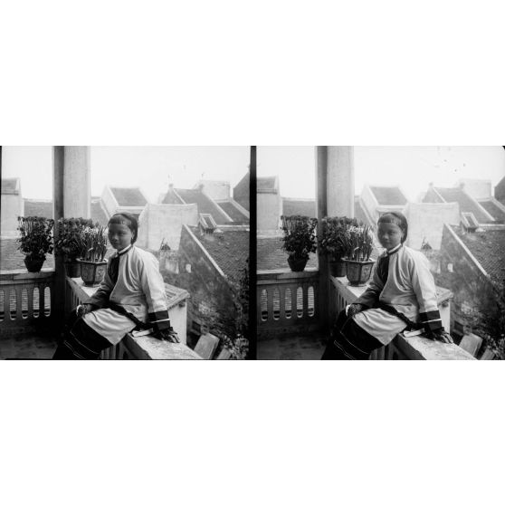 1322. Jeune chinoise (lâ). [légende d'origine]