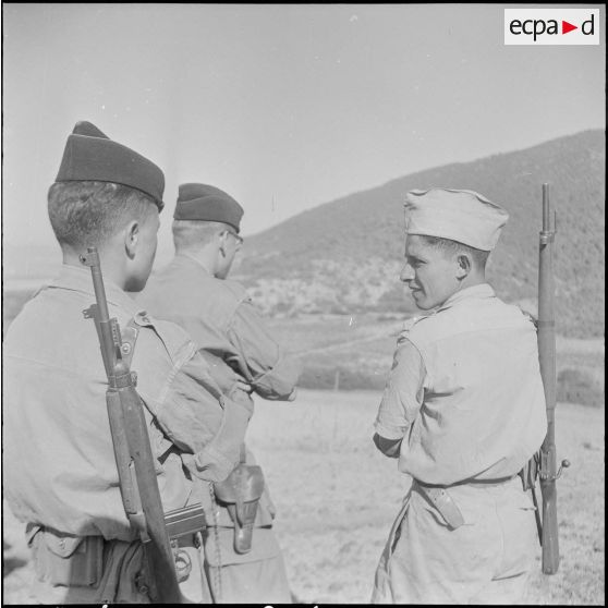 Le 1/42e RA à Chasseriau. [Description en cours]