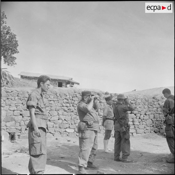 Le 1/42e RA à Chasseriau. [Description en cours]