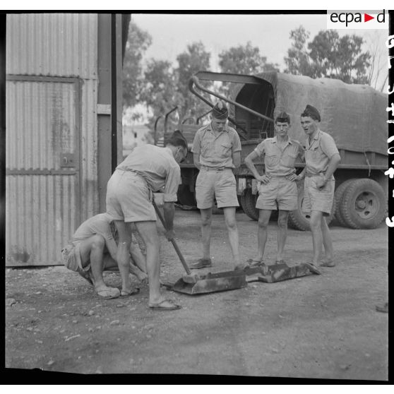 Le 543e GT à Laghouat. [Description en cours]